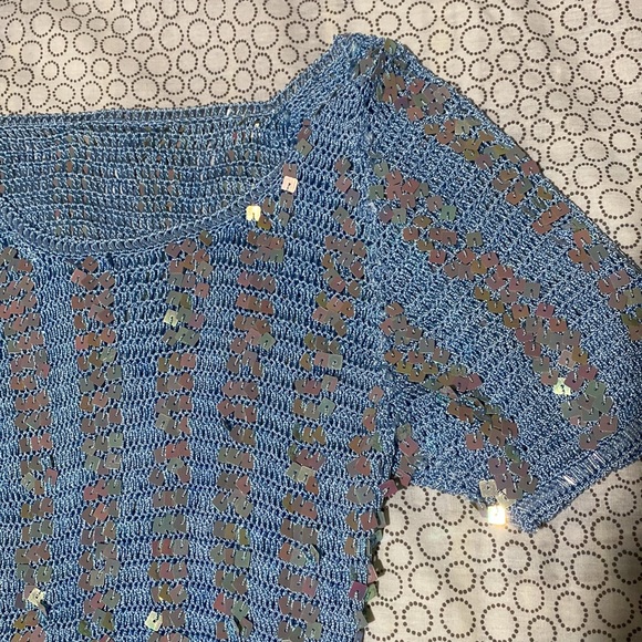 Baby blue crochet top - Picture 5 of 8